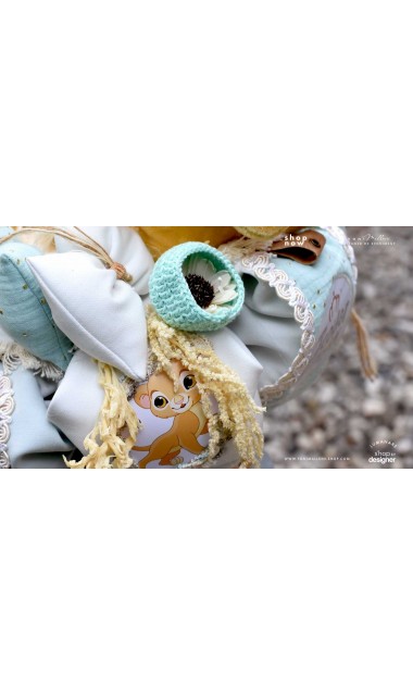 Lumanare de botez handmade cu jucarie de plus leut haios, Leul junglei 12